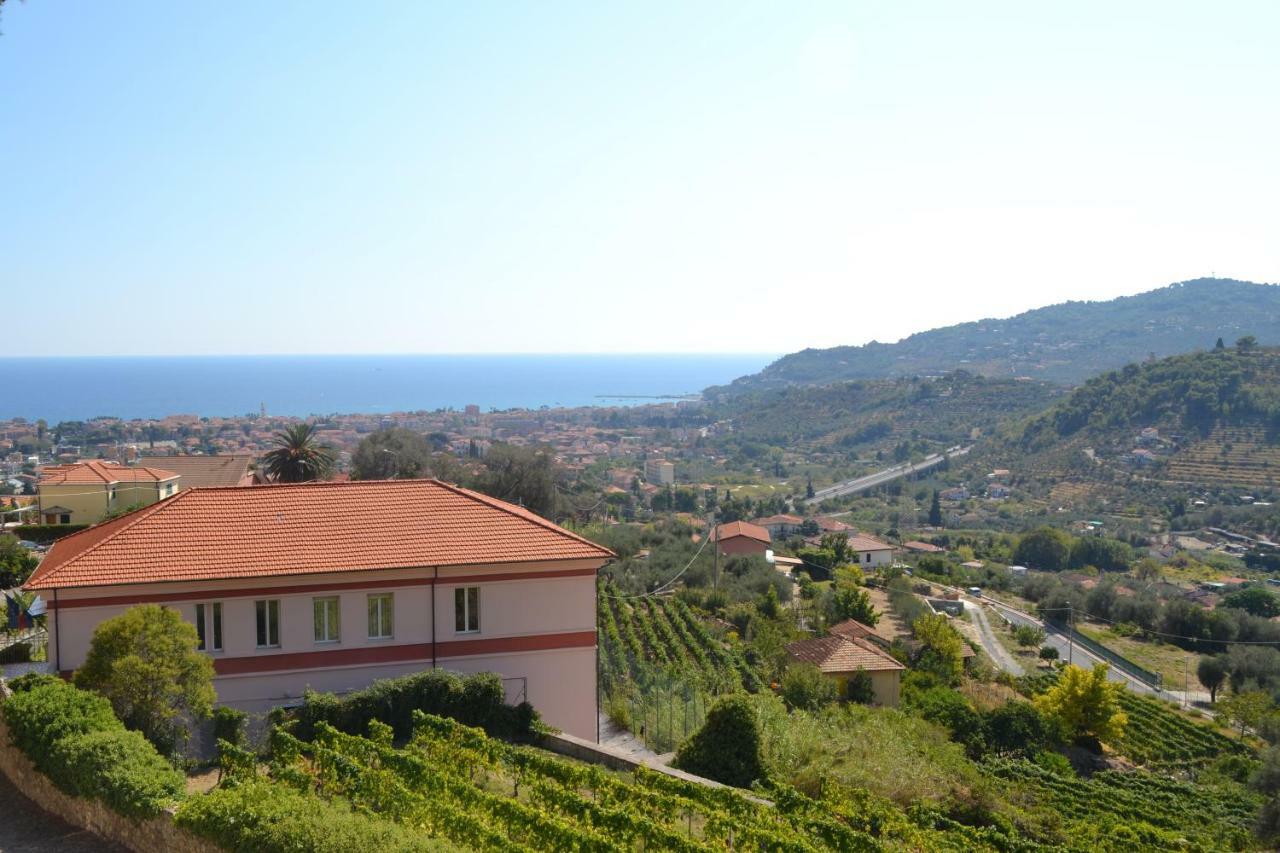 Ferienwohnung La Casa Del Prussiano Diano Castello Exterior foto
