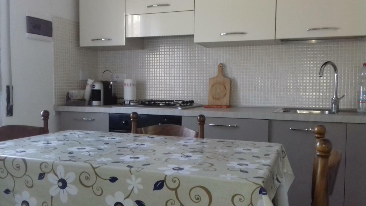 Ferienwohnung La Casa Del Prussiano Diano Castello Exterior foto